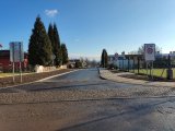 Oprava ulice nad panelákem v Neznašově